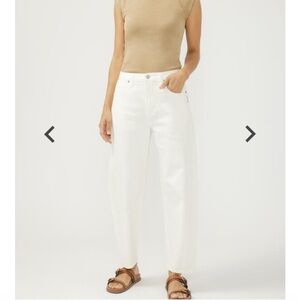 Silver Jeans Most Wanted White Straight Leg Jeans size 25